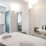 Anita 4*
